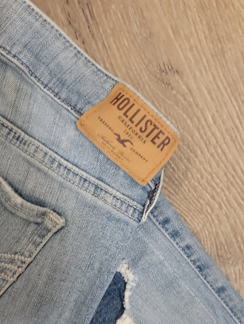 Hollister Light Blue Distressed Flare Jeans - Women's 28x 33